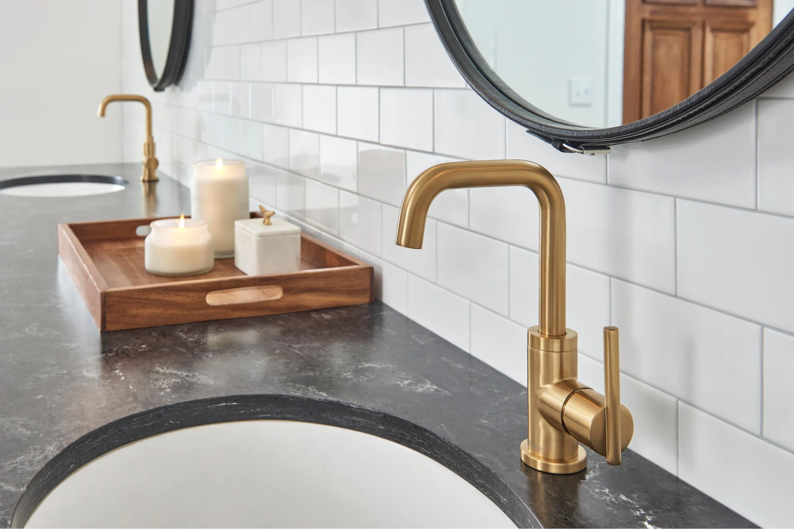 Plumbing fixtures and faucets in a finished bathroom